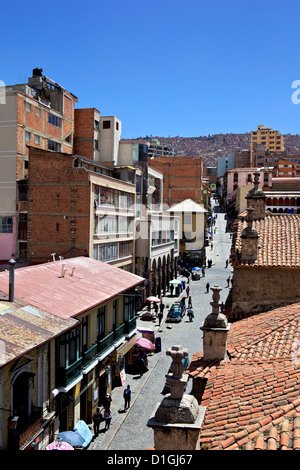 Une vue sur une rue de La Paz, Bolivie, Amérique du Sud Banque D'Images