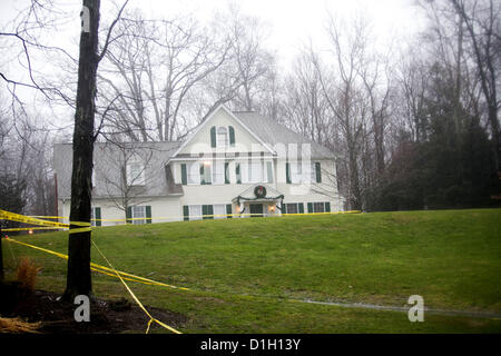 21 décembre 2012 - Newtown, Connecticut, États-Unis - l'accueil sur Yogananda Street où Adam Lanza, le tireur dans la prise de vue de l'école élémentaire de Sandy Hook, vivait avec sa mère. (Crédit Image : © Nicolas Czarnecki/ZUMAPRESS.com) Banque D'Images