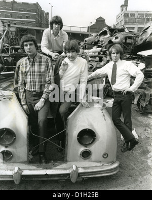 Le groupe de pop britannique The Troggs à un Battersea, Londres, location dump 2 août 1966. Photo Tony Gale Banque D'Images