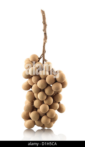 Longane un Thai tropical fruit isolated on white Banque D'Images