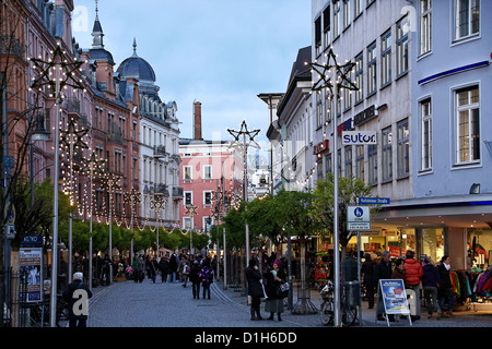 La décoration de la rue noël, Rosenheim Haute-bavière Allemagne Europe Banque D'Images