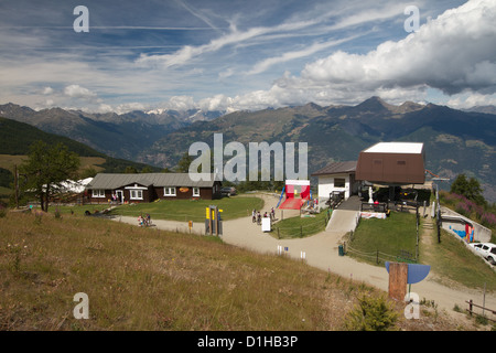 Ascenseur de ski de Pila, vallée d'aoste, Italie Banque D'Images