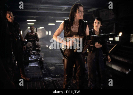 Alien - Alien Résurrection Wiedergeburt Die Johner (Ron Pearlman), Ripley (Sigourney Weaver), Appel (Local) *** Winona Ryder Banque D'Images