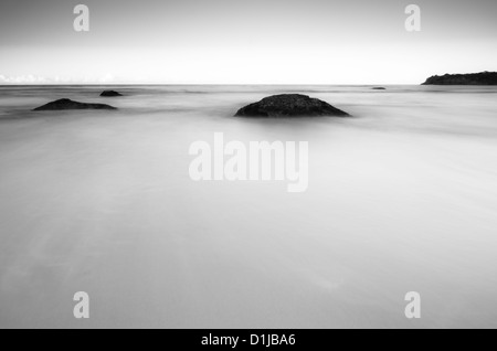 Rochers sur la plage de Kiama, Australie Banque D'Images