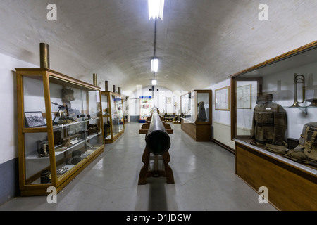 La Belgique. Le musée (ancien arsenal) à Fort Eben Emael, prises par parachutistes allemands dans une audacieuse randonnée dans la seconde guerre mondiale. Banque D'Images