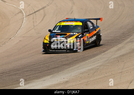 Une Subaru STi fait concurrence à la CTCC Canadian Touring Car Championship au 2011 Mobile-1 Grand Prix Mosport Banque D'Images