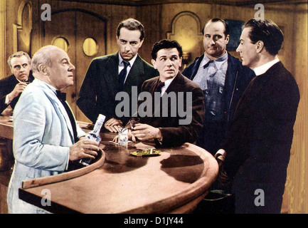 Zwischen Zwei Welten entre deux mondes G.Coulouris, Edmund Gewn, P.Henreid, John Garfield, George Tobias, Dennis King *** Banque D'Images