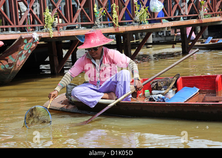 Marché Flottant de Pattaya à Pattaya, Thaïlande Banque D'Images