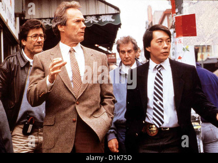 Dirty Harry 5 - Das Todesspiel Dead Pool, Clint Eastwood, Evan C. Kim gemeinsam mit Al Quan (Evan C. Kim,r) s'Callahan Banque D'Images