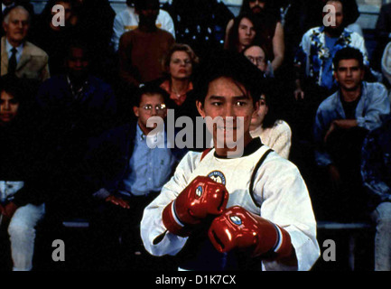 - Bloodbrother Fighter, feu respiration gagnant Jonathan Ke Quan Charlie (Jonathan Ke Quan) übt sich im Kampfsport. *** Les Banque D'Images