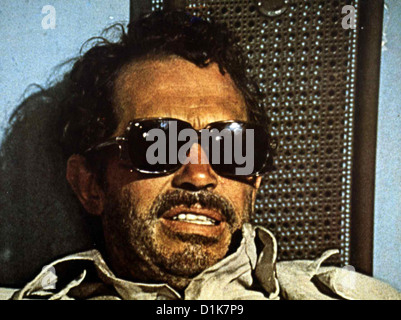 Mettre mir den Kopf Von Alfredo Garcia apporte-moi Chef Alfredo Garcia Warren Oates Bennie (Warren Oates) soll im Auftrag eines Banque D'Images