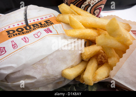 Burger King menu avec double cheeseburger, frites Banque D'Images