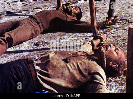 El Condor El Condor Jim Brown, Lee Van Cleef (unten) *** légende locale *** 1970 -- Banque D'Images