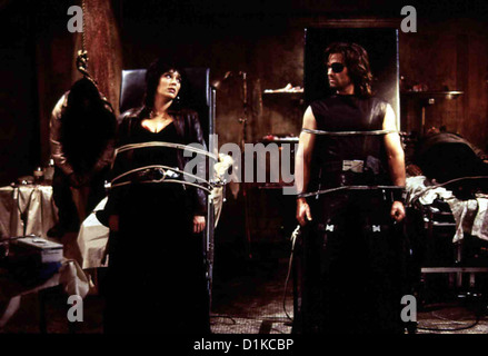 Flucht aus L.A. Escape From L.A. Valeria Golino, Kurt Russell *** *** Local Caption 1996 Paramount Banque D'Images
