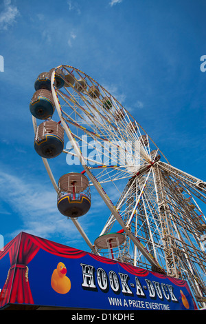 Grande Roue sur Blackpool Central Pier Banque D'Images