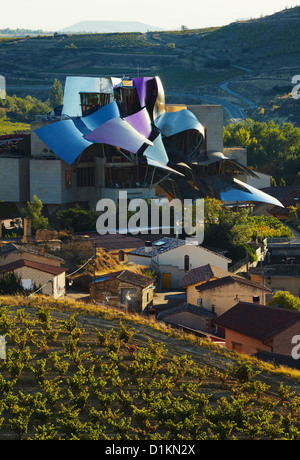 La ville du vin de Marqués de Riscal. Elciego. Route des vins de la Rioja Alavesa. L'Alava. Pays Basque. Espagne Banque D'Images