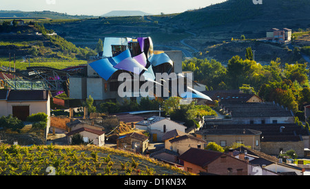 La ville du vin de Marqués de Riscal. Elciego. Route des vins de la Rioja Alavesa. L'Alava. Pays Basque. Espagne Banque D'Images