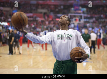 Le 27 décembre 2012 - Los Angeles, Californie, USA - Boston Celtics' Rajon Rondo se prépare pour le match contre les Los Angeles Clippers au Staples Center de Los Angeles, Californie aujourd'hui jeudi 27 décembre 2012..ARMANDO ARORIZO/PI (crédit Image : © Armando Arorizo/Pi/Prensa Internacional/ZUMAPRESS.com) Banque D'Images