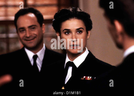 Eine Frage der Ehre quelques bons hommes, Demi Moore lieutenant Joanne Galloway (Demi Moore) bemerkt schnell, dass etwas vertuscht Banque D'Images