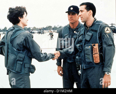 Airborne - Fluegel Aus Stahl Fire Birds Sean Young, Tommy Lee Jones, Nicolas Cage, Brad Little (Tommy Lee Jones,m) bildet die Banque D'Images
