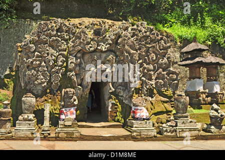 L'INDONÉSIE, Bali, Goa Gajah, Elephant Cave Temple (11e siècle) sanctuaire bouddhiste, Elephant Cave Banque D'Images