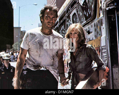 Der Mann, Der Niemals Aufgibt Gauntlet, Clint Eastwood, Sondra Locke Dank eines gepanzerten erreichen bus Ben (Clint Banque D'Images