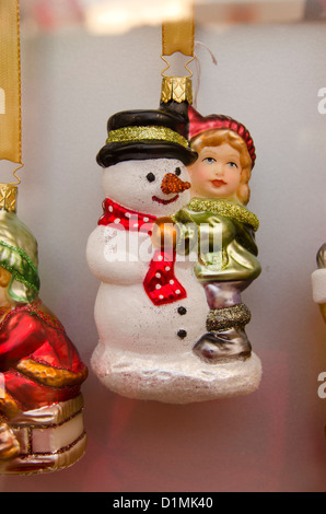 La suisse, Bâle. Maison de vacances d'hiver de Bâle Basler Weihnacht Marché (alias) à Barfusserplatz. Banque D'Images