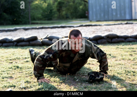 En maintenant l'armée - Die Trottel Der Kompanie en maintenant l'Armée Pauly Shore Waehrend der Grundausbildung stellt os (Pauly Shore) fest, Banque D'Images