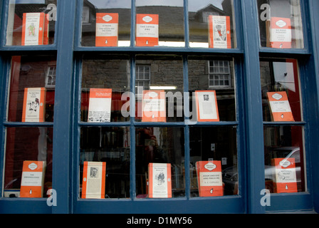 Penguin Books Classic en vente dans les magasins de livres à Hay-on-Wye gallois sur le côté de la frontière de l'Angleterre - Pays de Galles, Royaume-Uni Banque D'Images
