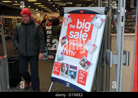 HMV Pop-Up shop dans le centre de Brighton UK avec la grosse vente juste après Noël 2012 Banque D'Images