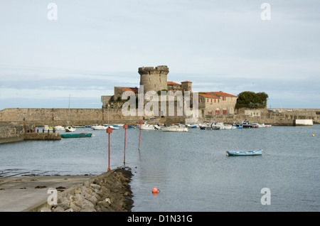 Fort Socoa à la Côte basque française Banque D'Images