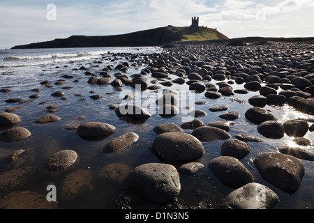 Château de Dunstanburgh, Northumberland, England Banque D'Images