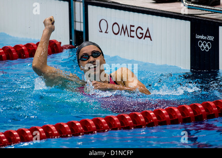 Rebecca Soni (USA) gagnant de la médaille d'or dans le 200 mètres brasse au Jeux Olympiques d'été 2012, Londres Banque D'Images