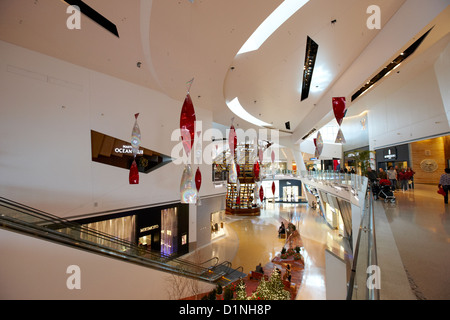 Les cristaux à l'intérieur du district de détail en centre-ville centre commercial Las Vegas NEVADA USA Banque D'Images