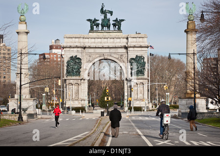 Soldats et marins Arch, construit 1902, Grand Army Plaza en face de Prospect Park, Brooklyn, New York Banque D'Images