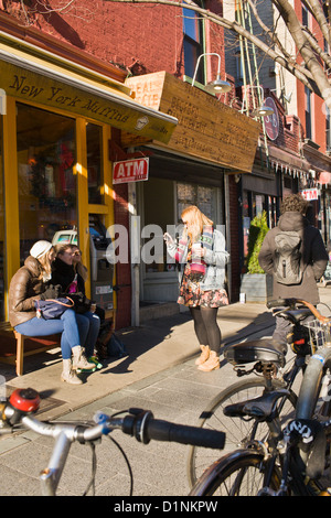 Culture Alternative, Bedford Avenue, Williamsburg, Brooklyn, New York Banque D'Images