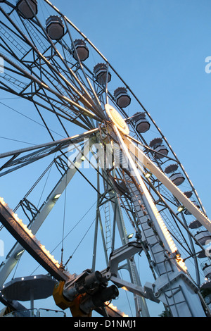 Leipzig, Allemagne, sur la grande roue Fruehlingskleinmesse Banque D'Images