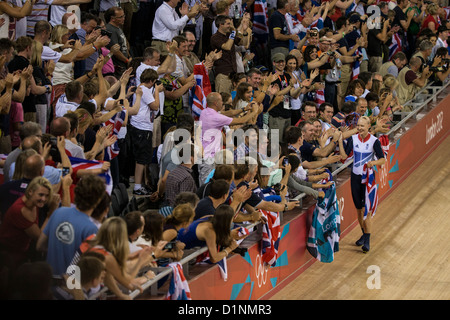 Le GRB remporte le 3000m femmes Poursuite par équipe au premier tour des Jeux Olympiques d'été, Londres 2012 Banque D'Images