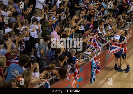 Le GRB remporte le 3000m femmes Poursuite par équipe au premier tour des Jeux Olympiques d'été, Londres 2012 Banque D'Images