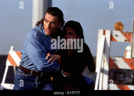 Harte Ziele cible difficile à Jean-Claude Van Damme, Yancy Butler nimmt Widerwillig Bourdreaux (Jean-Claude Van Damme) den Aufrag Banque D'Images