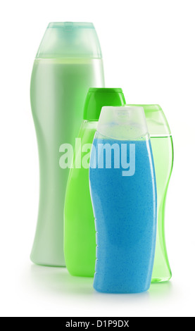 La composition avec des bouteilles en plastique des soins du corps et produits de beauté Banque D'Images