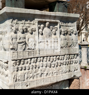 Statue sculptée sur l'obélisque de Théodose, Istanbul, Turquie Banque D'Images