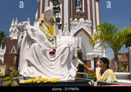 Notre dame de bonne santé Bangalore Karnataka Inde Église Banque D'Images