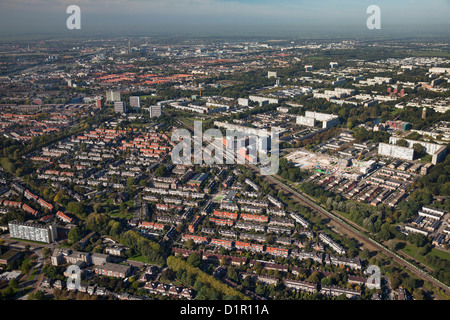 Les Pays-Bas, Utrecht, quartiers d'habitation dans la partie nord de la ville. Vue aérienne. Banque D'Images