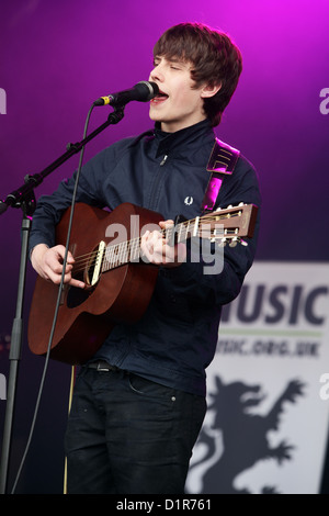 Jake Bugg il se produit au Festival de musique de splendeur, 2012, Nottingham Wollaton Park Banque D'Images