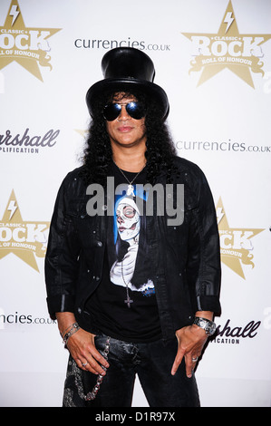 Slash arrive à Marshall Classic Rock Roll of Honour Awards au Roundhouse, Camden Town, 10 Novembre 2010 Banque D'Images