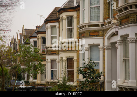 Maisons Maisons victorienne avec terrasse dans le sud-est de Londres Banque D'Images