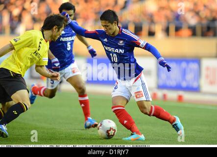 Yuji Ono (F Marinos), 29 décembre 2012 - Football : La 92e Coupe de l'empereur, demi-finale entre Yokohama F Marinos 0-1 Kashiwa Reysol au Stade National de Tokyo, Japon. (Photo de Takamoto Tokuhara/AFLO) Banque D'Images