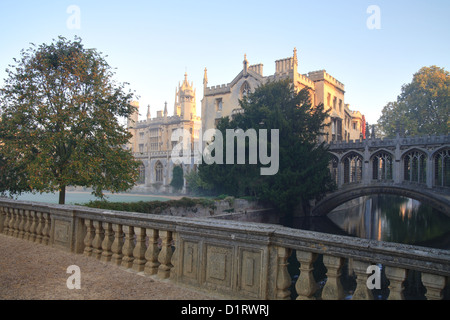 Johns College Neptune pont et le Pont des Soupirs Banque D'Images