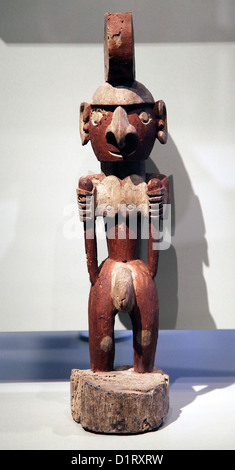 Sculpture en bois,figure ancestrale,lac sentani, côte nord de la papouasie, Indonésie,19ème siècle. Banque D'Images